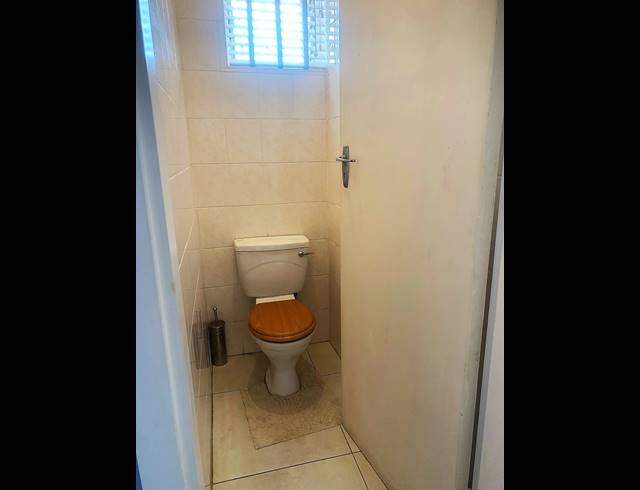1.5 BEDROOM APARTMENT FOR SALE IN WINDERMERE